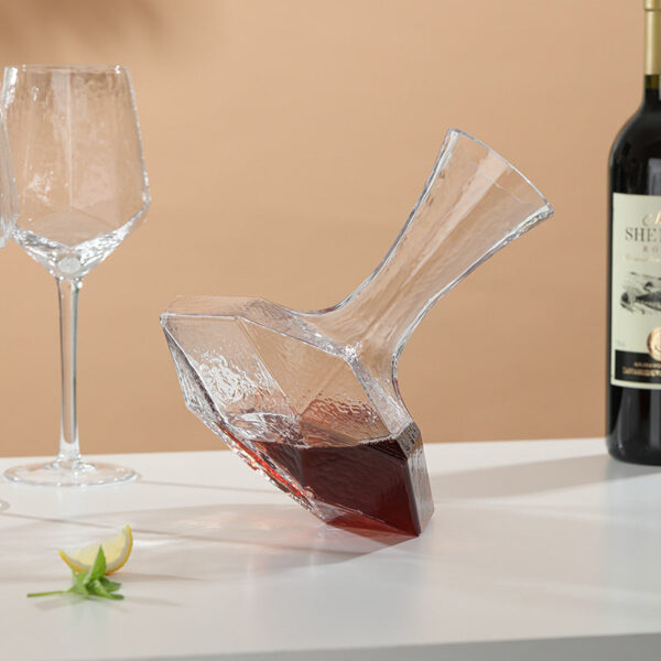 mamure Geometric Wine Decanter – Modern Crystal Glass Carafe for Stylish Wine Serving - Image 6
