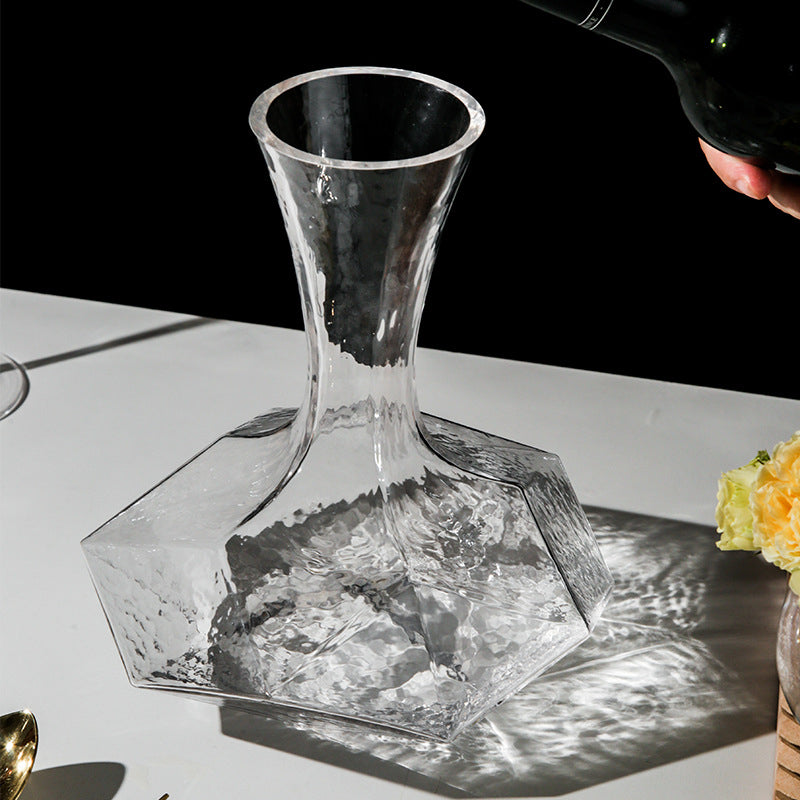 mamure Geometric Wine Decanter – Modern Crystal Glass Carafe for Stylish Wine Serving