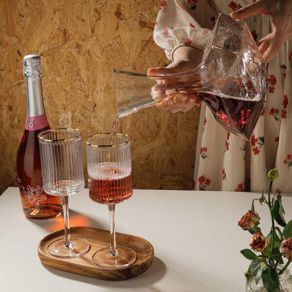 mamure Geometric Wine Decanter – Modern Crystal Glass Carafe for Stylish Wine Serving - Image 10