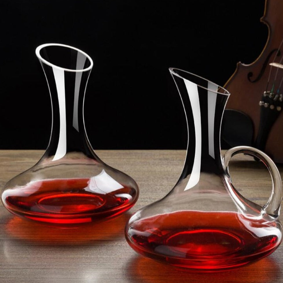 mamure Classic Crystal Wine Decanter – Elegant Glass Carafe for Red & White Wine Serving