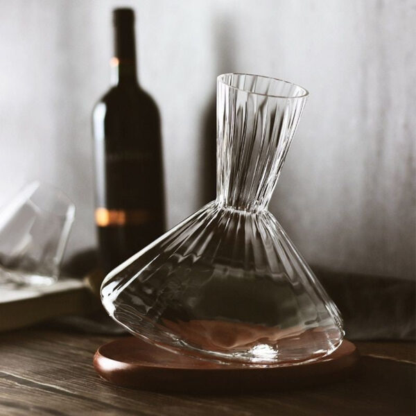 mamure Rotatable Wine Decanter with Wooden Stand – Spinning Crystal Carafe for Red & White Wine - Image 3